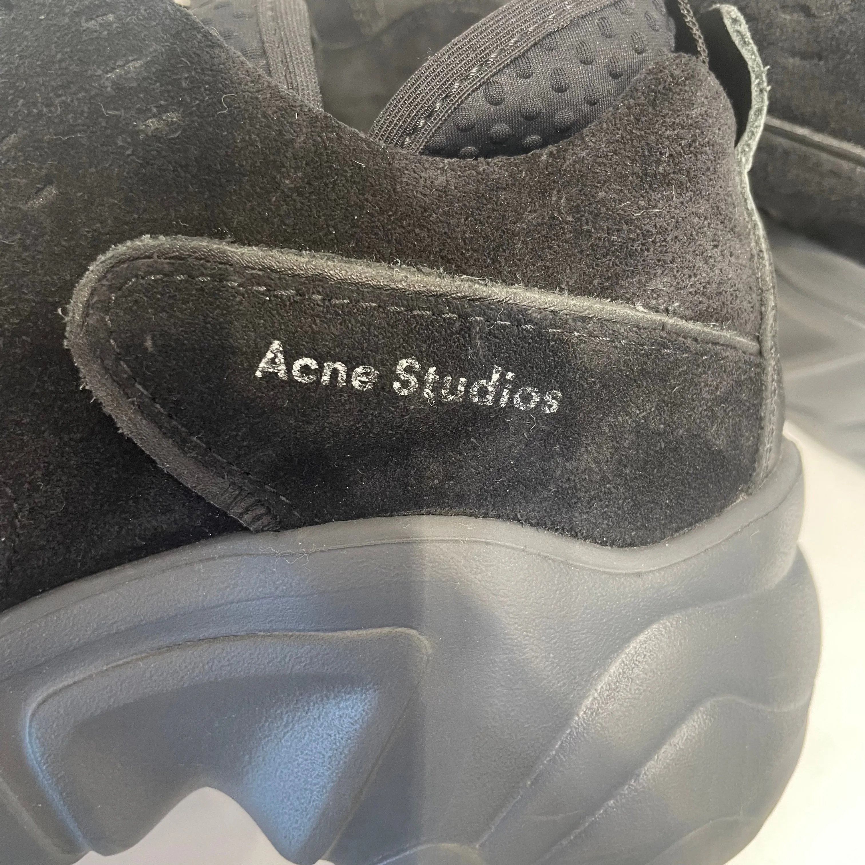Acne Studios/Low-Sneakers/EU 37/Suede/BLK/Chunky sole suede
