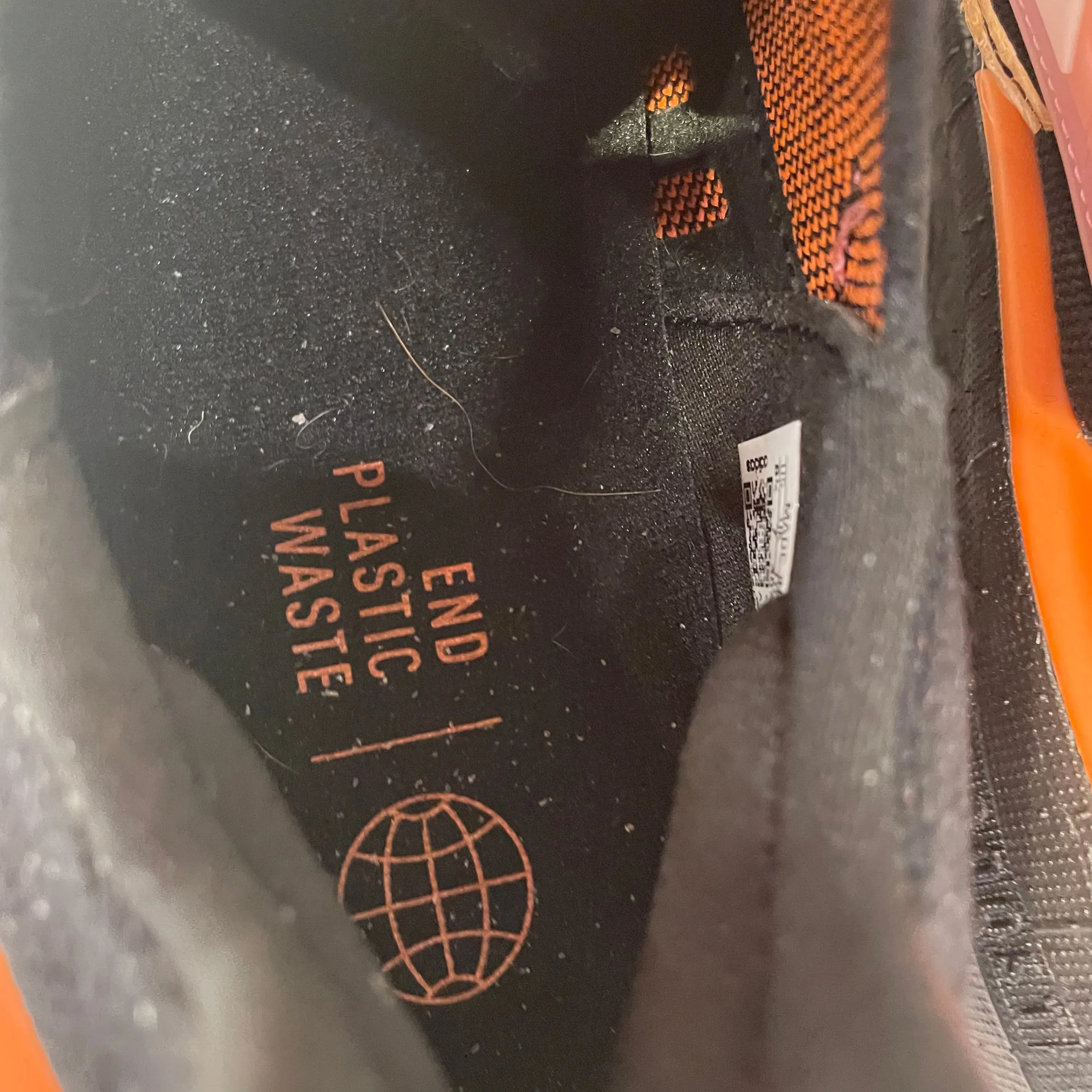 adidas/Low-Sneakers/BLK/HQ8599