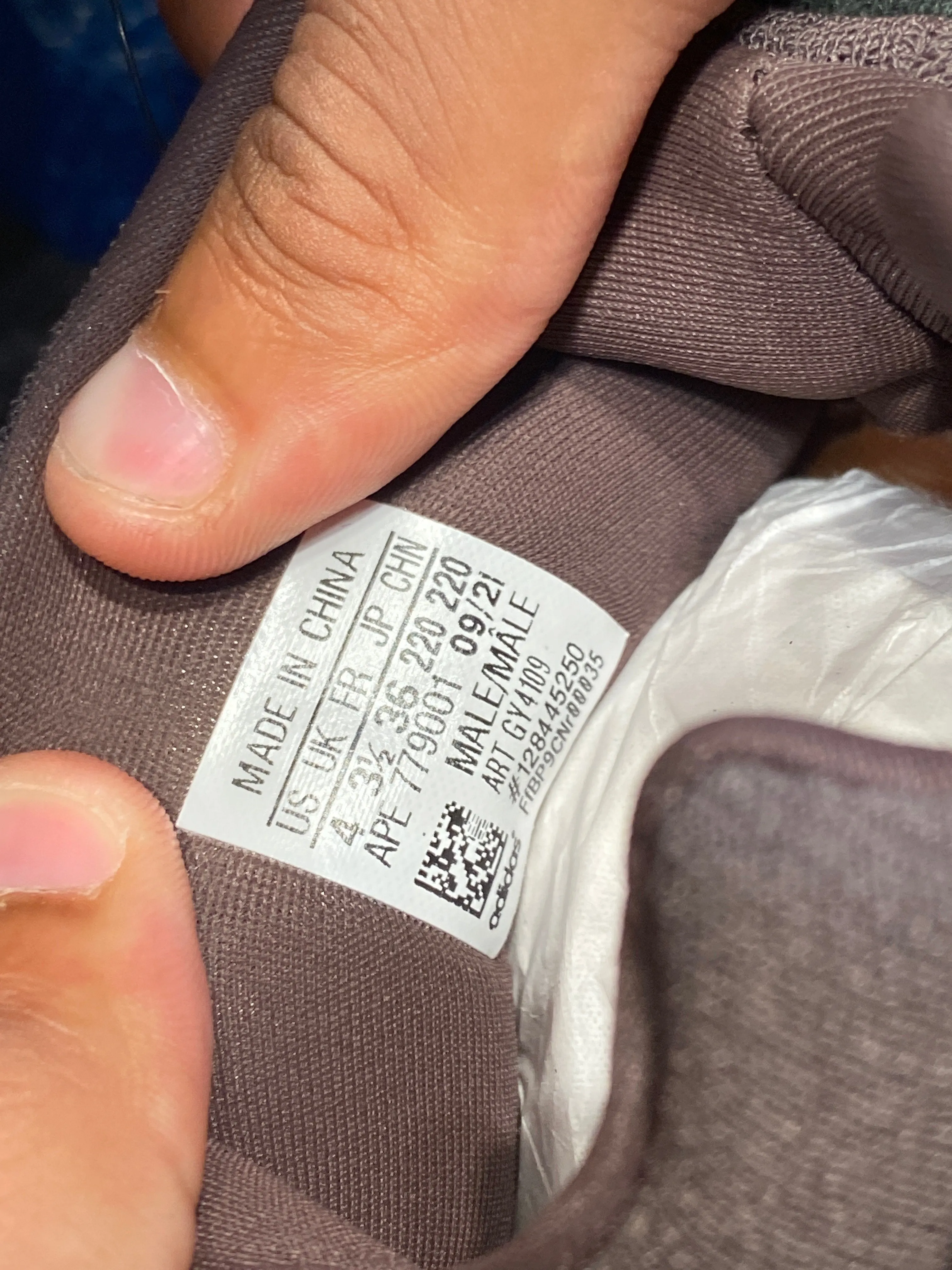 adidas/YEEZY/Low-Sneakers/US 4.5/BRW/Yeezy 700 Copper Fade