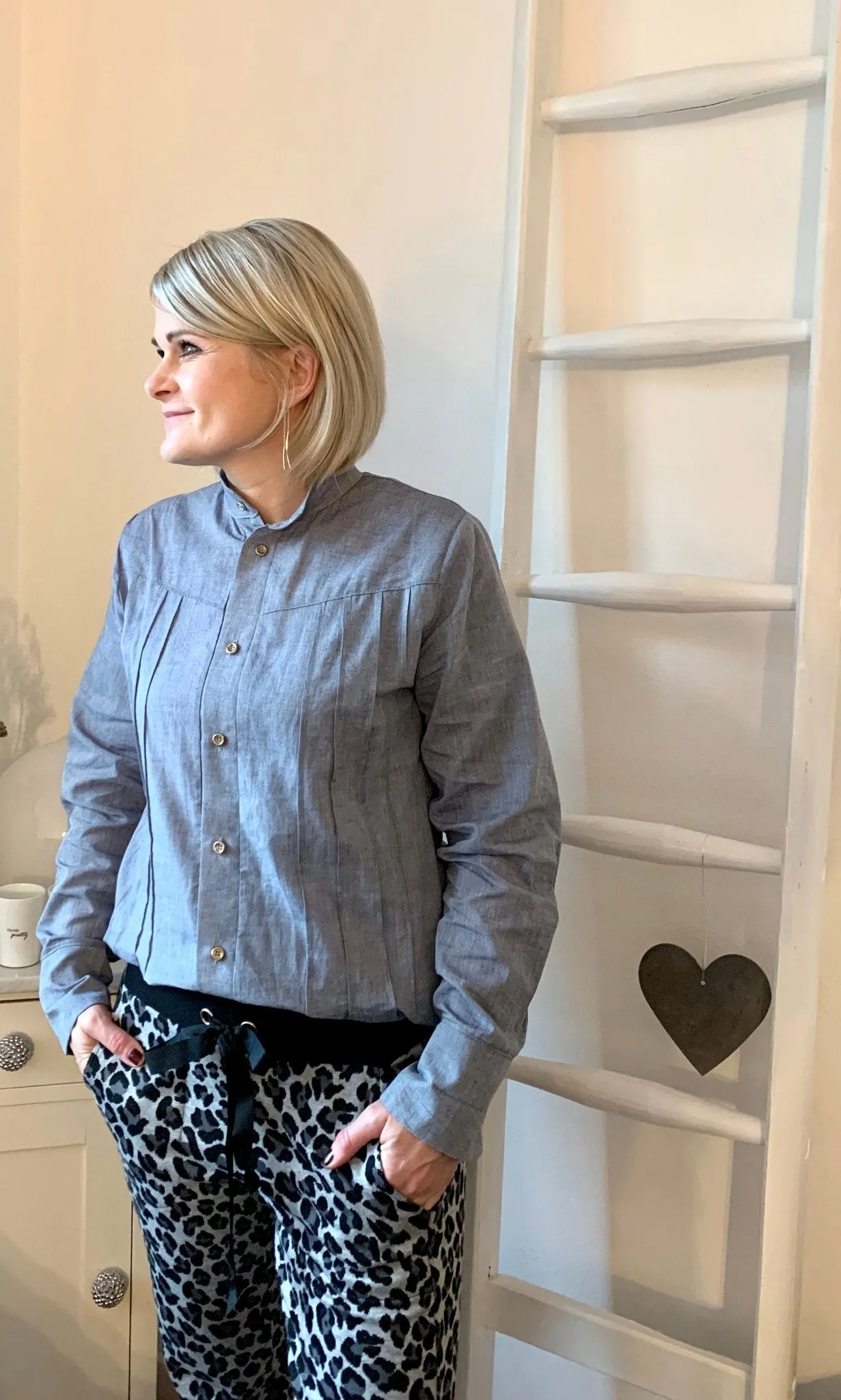 Anna- Bluse mit Biesen (Papierschnittmuster)