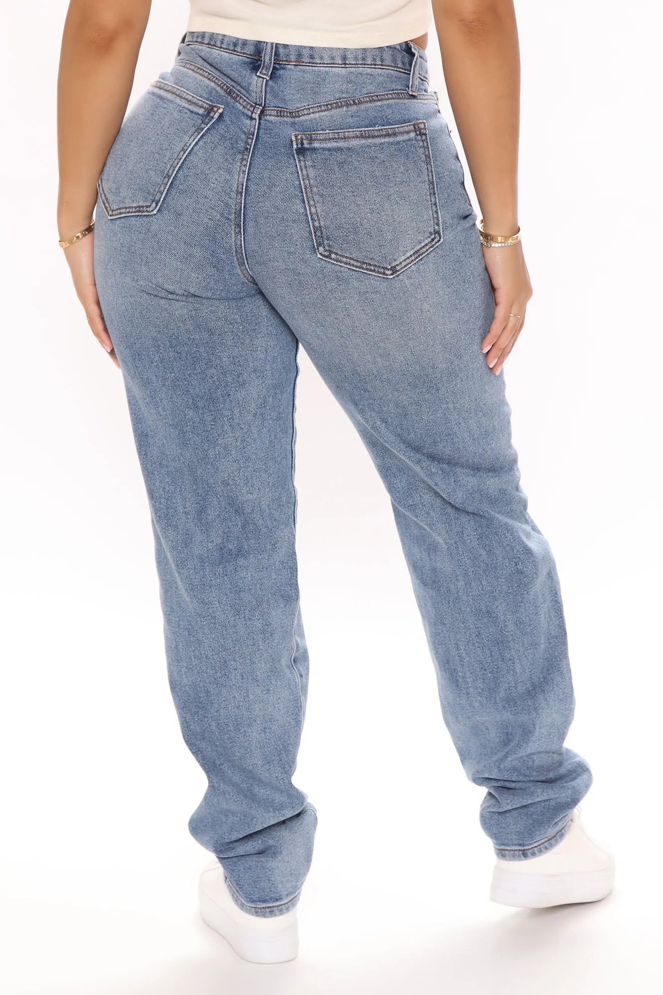 Beat You To It Straight Leg Jeans - Medium Blue Wash