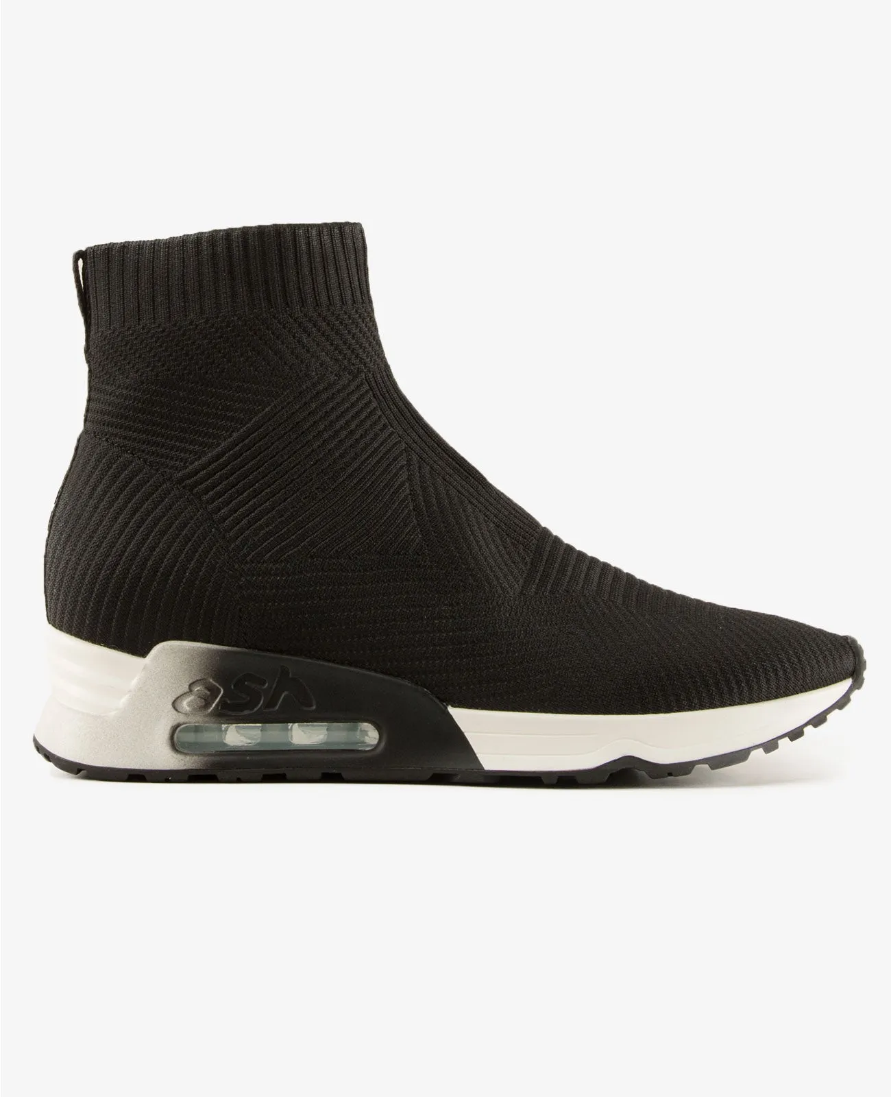 Lazare 01 Black